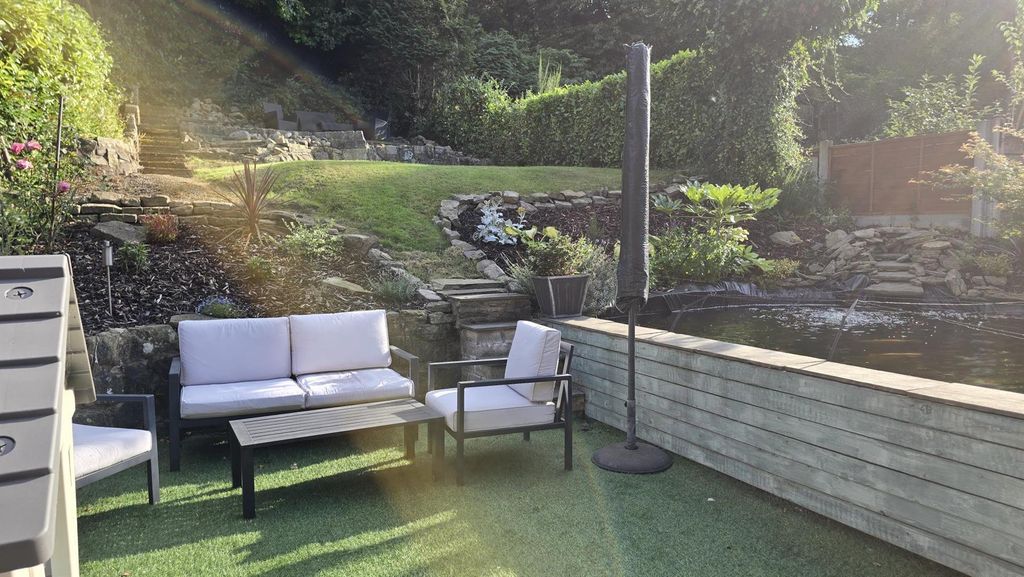 Property photo 2 of 29 1000044848.Jpg