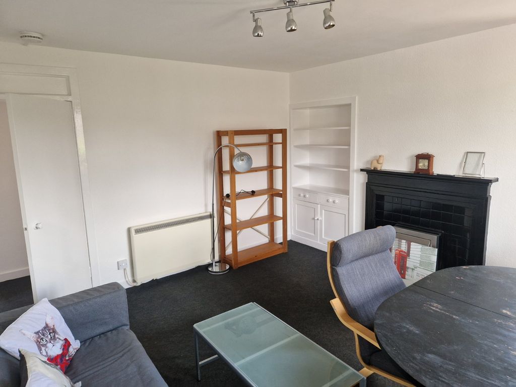 Property photo 3 of 8 Photo 3