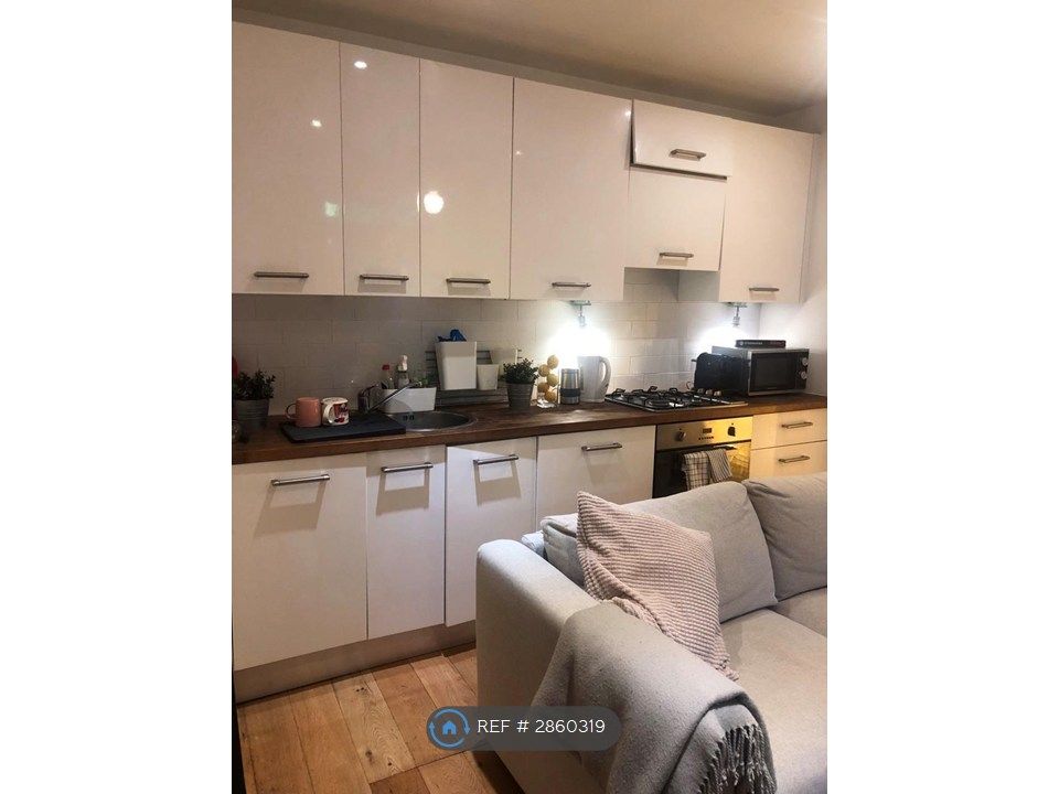 Property photo 2 of 21 Living Room Kitchen Open Plan