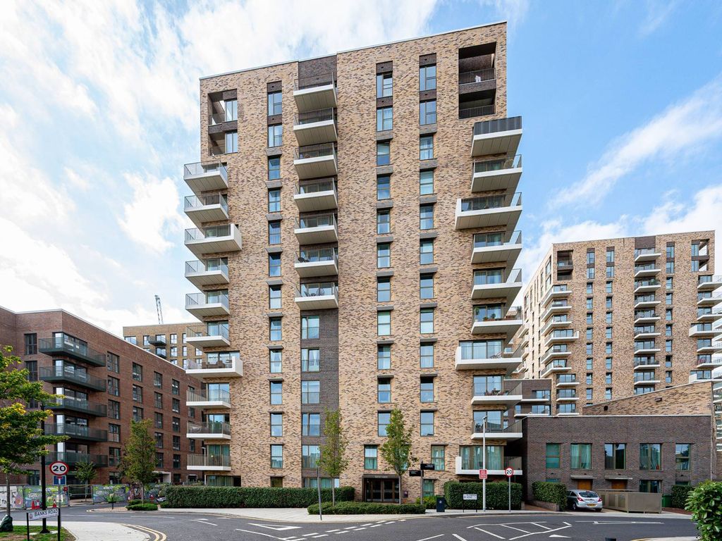 Property photo 2 of 16