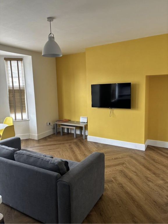 Property photo 1 of 5 8825810.Png