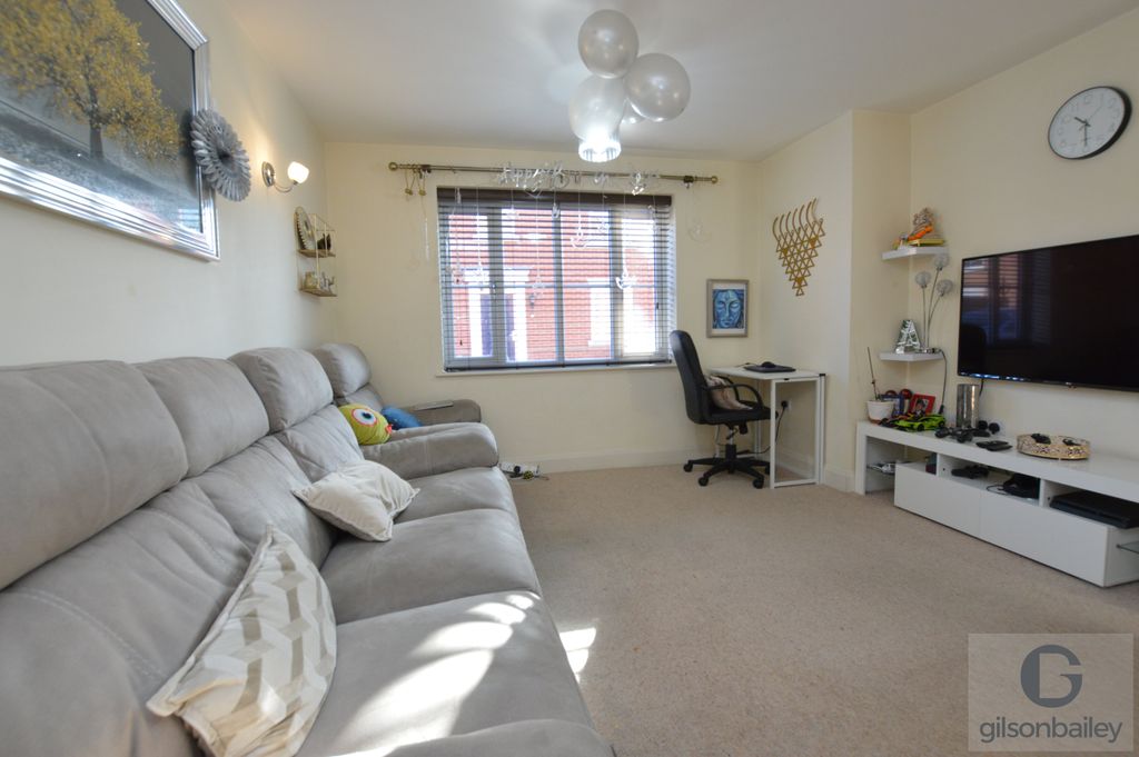 Property photo 3 of 13 Dsc_2183