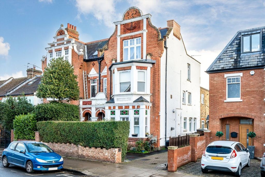 Property photo 1 of 7