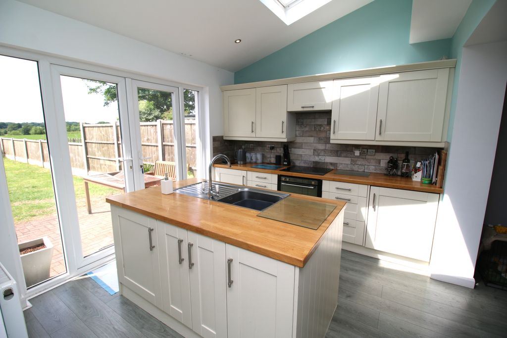 Property photo 2 of 18 Img_6654