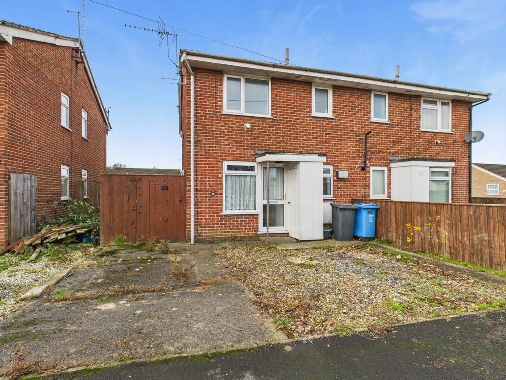 Property photo 1 of 8 4735964