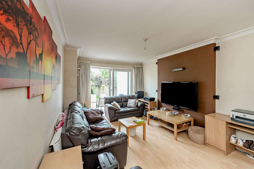 Property photo 2 of 15