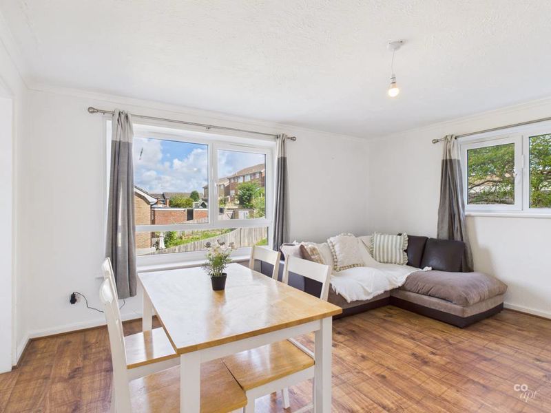 Property photo 2 of 10 Living Room