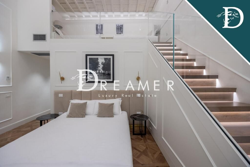 Property photo 2 of 49