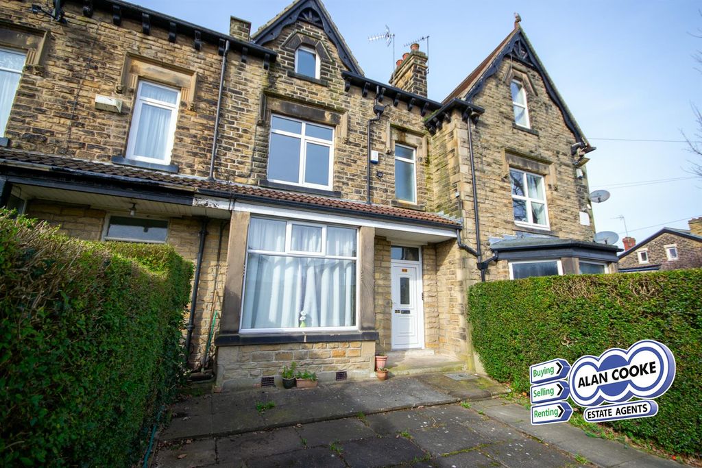 Property photo 1 of 8 Front.Jpg