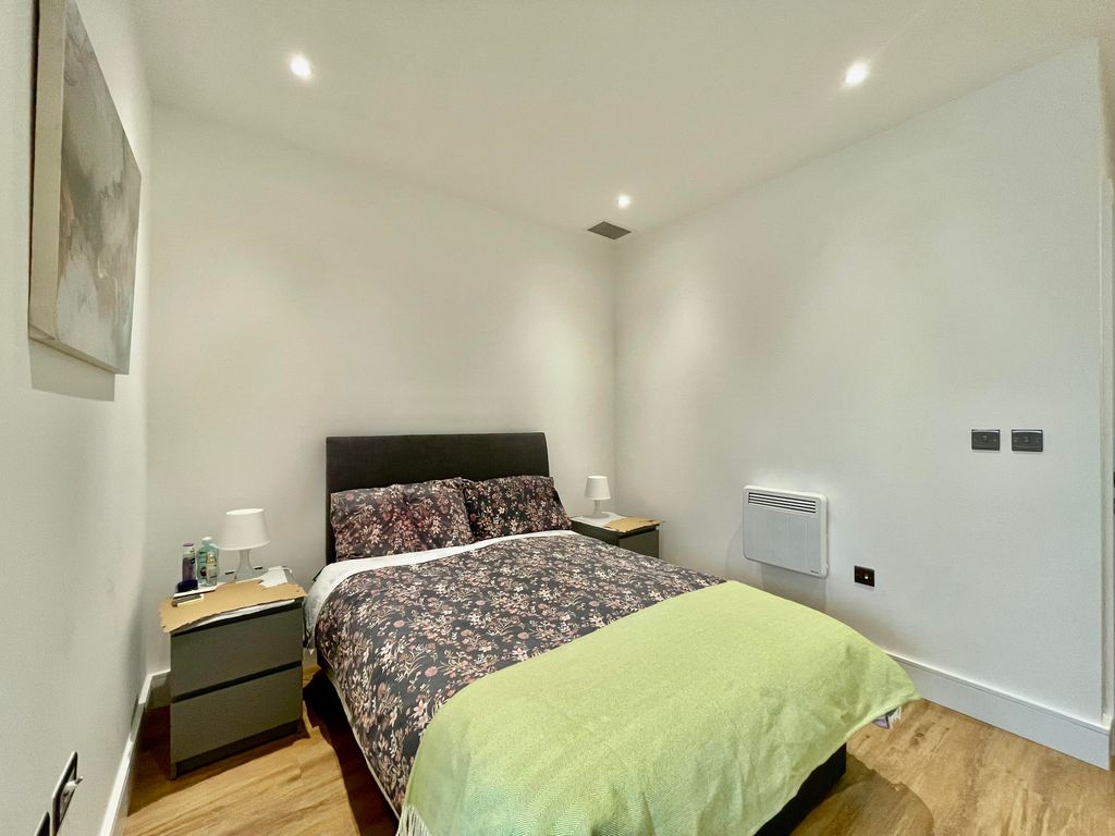 Property photo 2 of 6 Bedroom 1