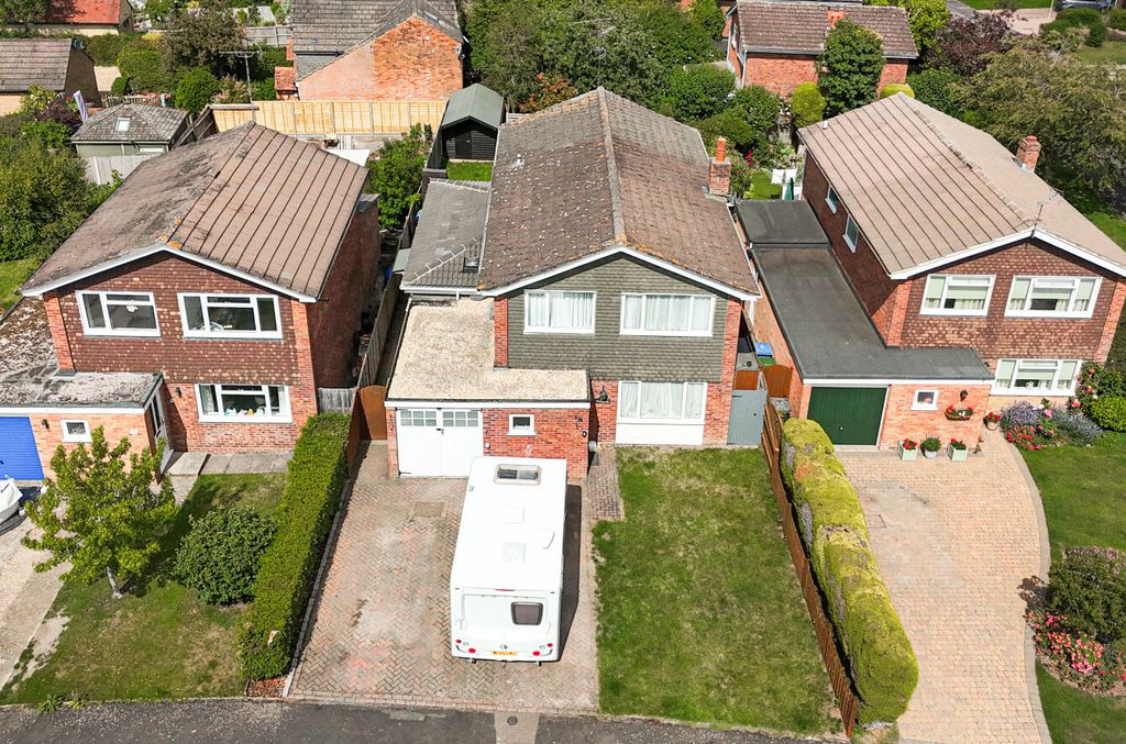 Property photo 1 of 20 8-6A31Bdf753ee3-1...