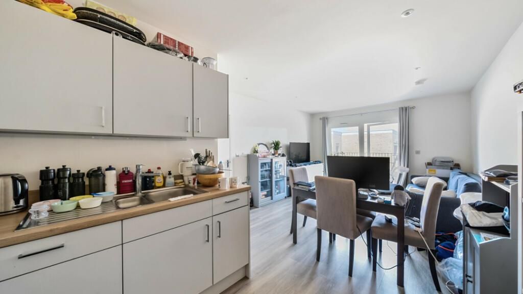 Property photo 2 of 12 Kitchen &amp; Lounge.Jpeg