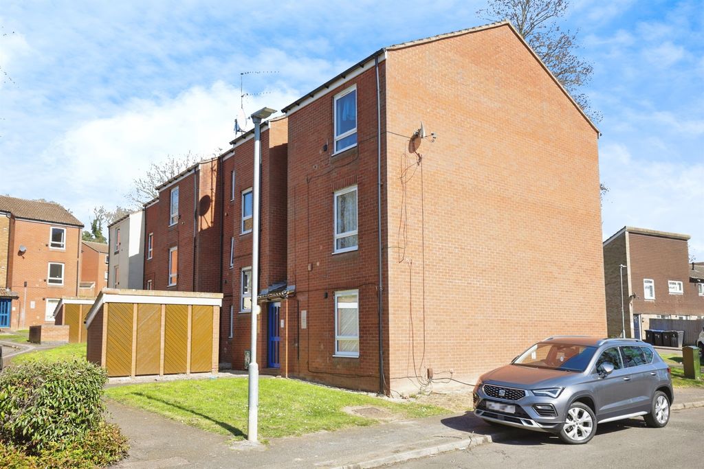 Property photo 1 of 10
