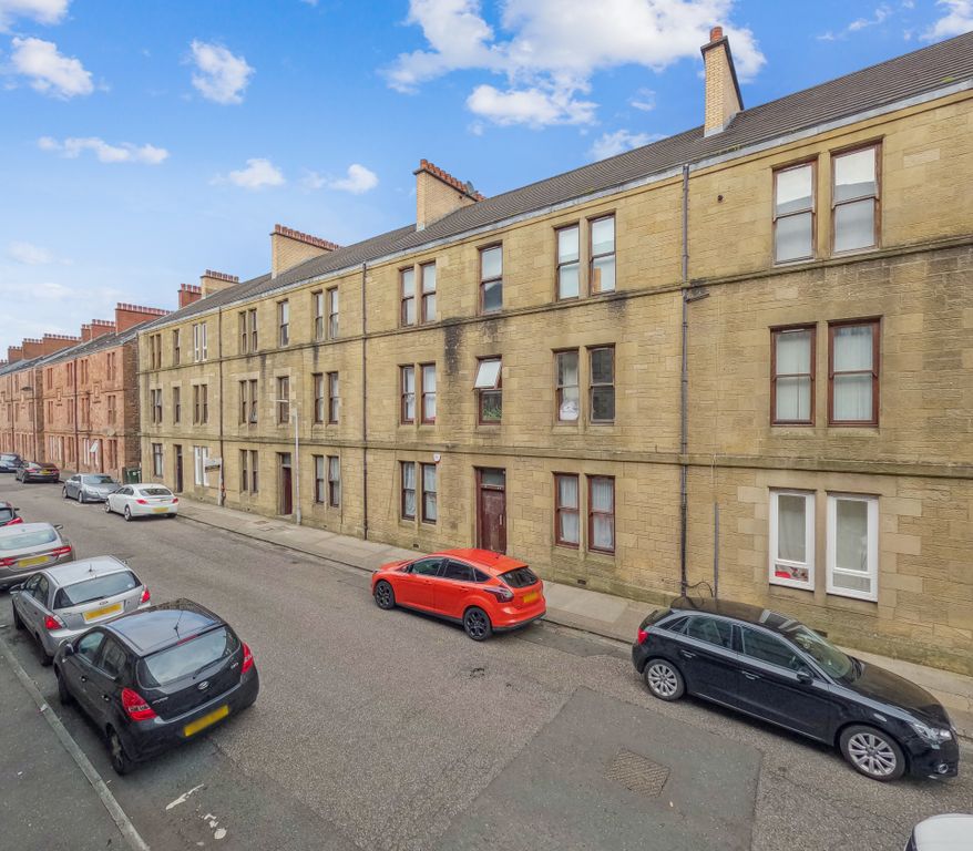 Property photo 1 of 9