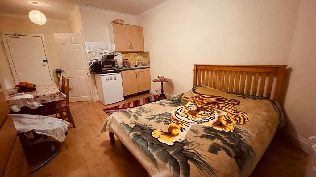 Property photo 1 of 4
