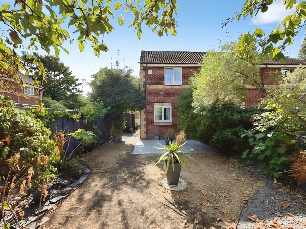 Property photo 2 of 11