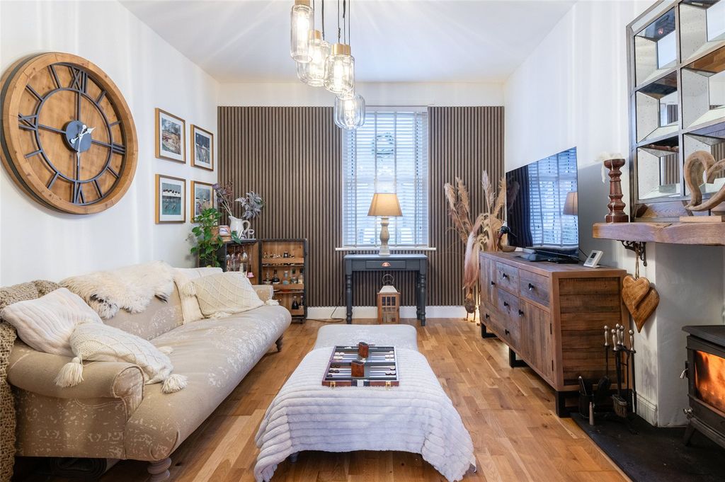 Property photo 2 of 29 Picture 2