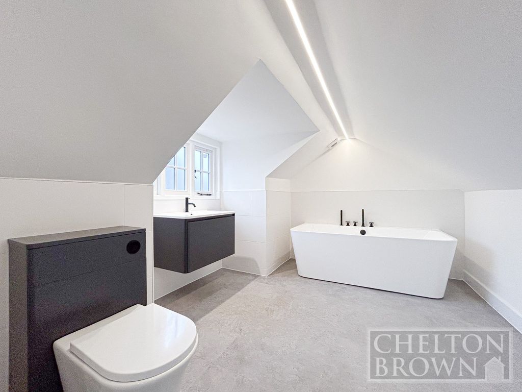 Property photo 3 of 70 Picture No. 67