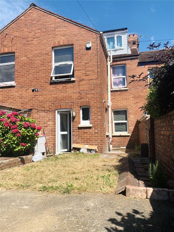 Property photo 2 of 8 Picture No. 09