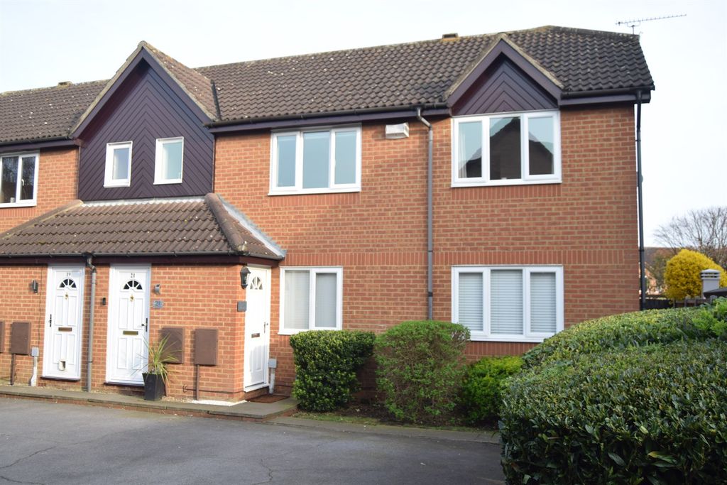 Property photo 1 of 14 (Main)