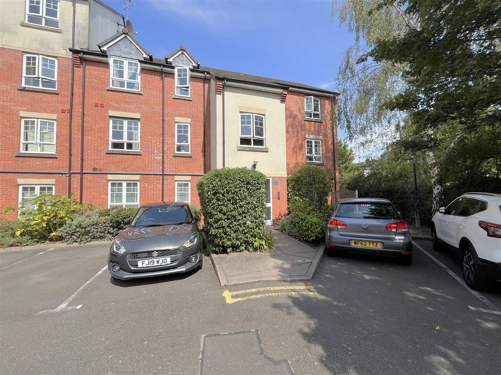 Property photo 2 of 15 Img_0535.Jpg