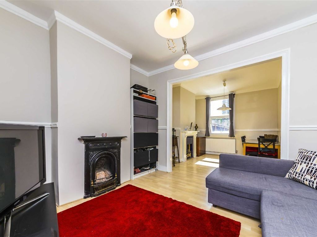 Property photo 2 of 7