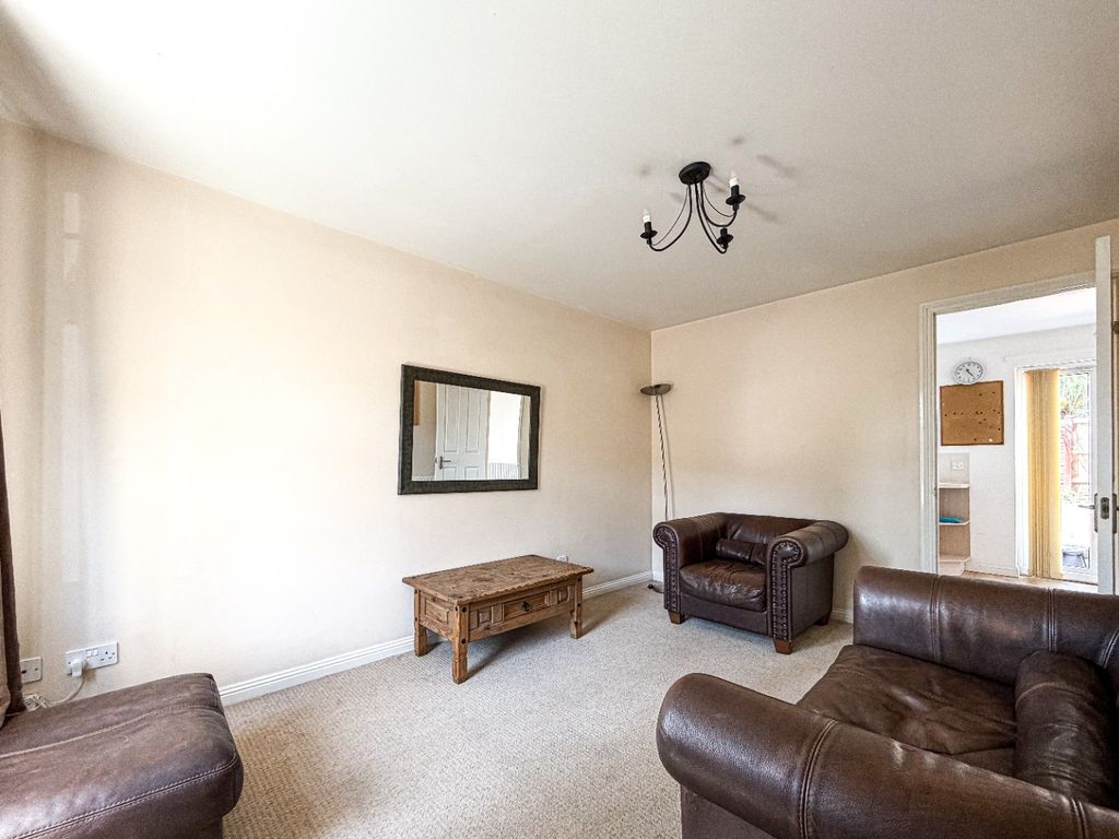 Property photo 2 of 10 3321602