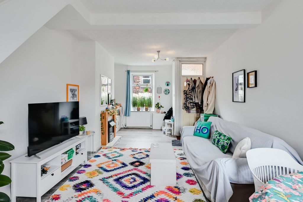 Property photo 2 of 10 Picture 2