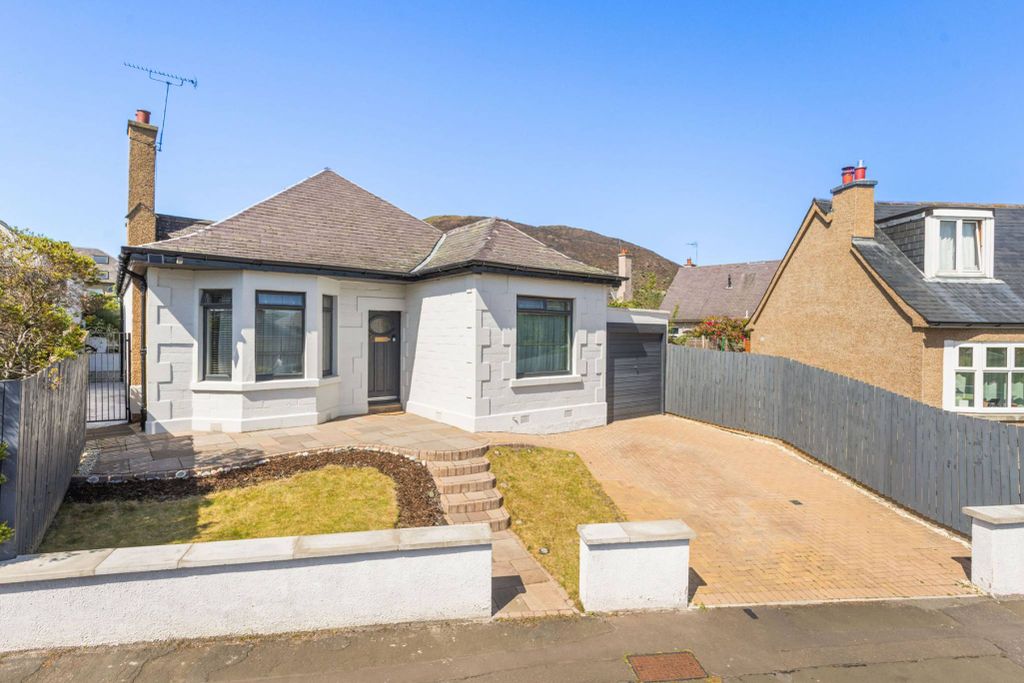 Property photo 1 of 22