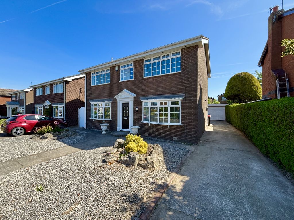 Property photo 1 of 35