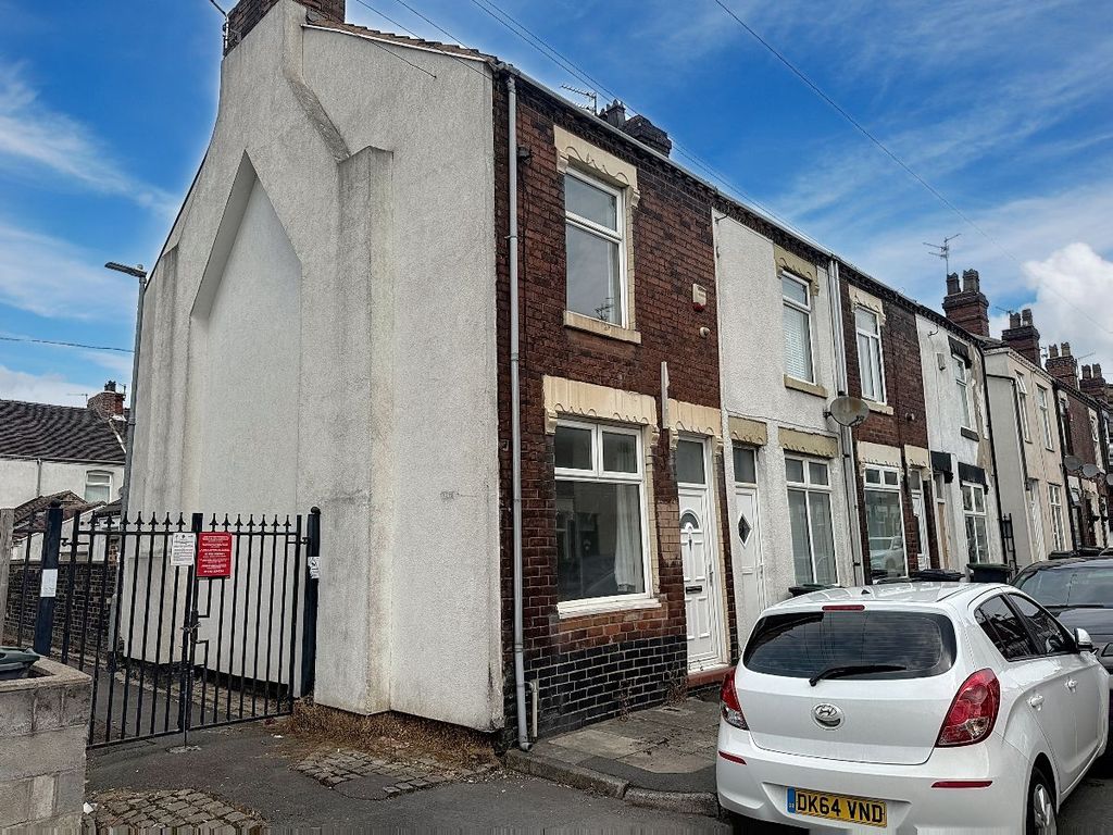 Property photo 1 of 11