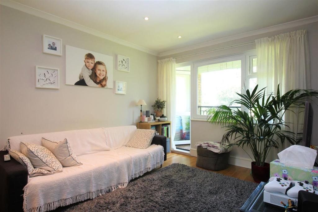 Property photo 3 of 6