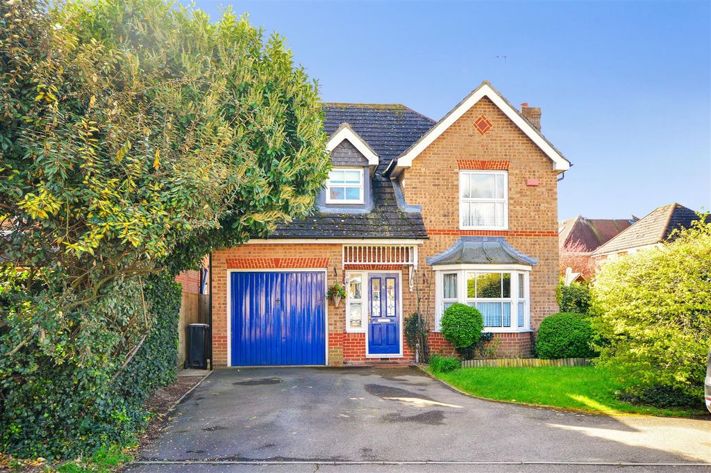 Property photo 1 of 9