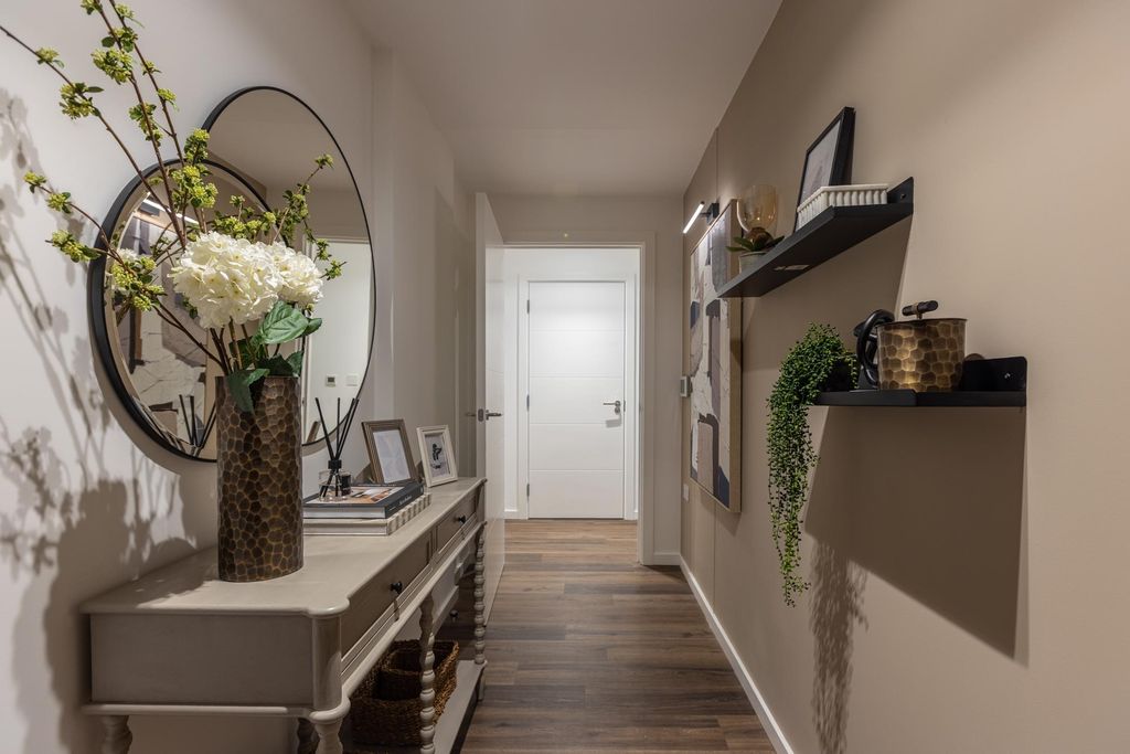 Property photo 1 of 7 Image