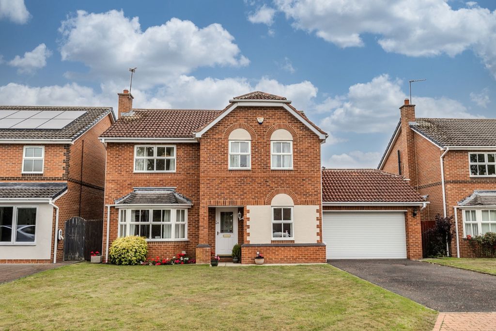 Property photo 1 of 32 9Churchchare-Ponteland-Ne209Xt-27