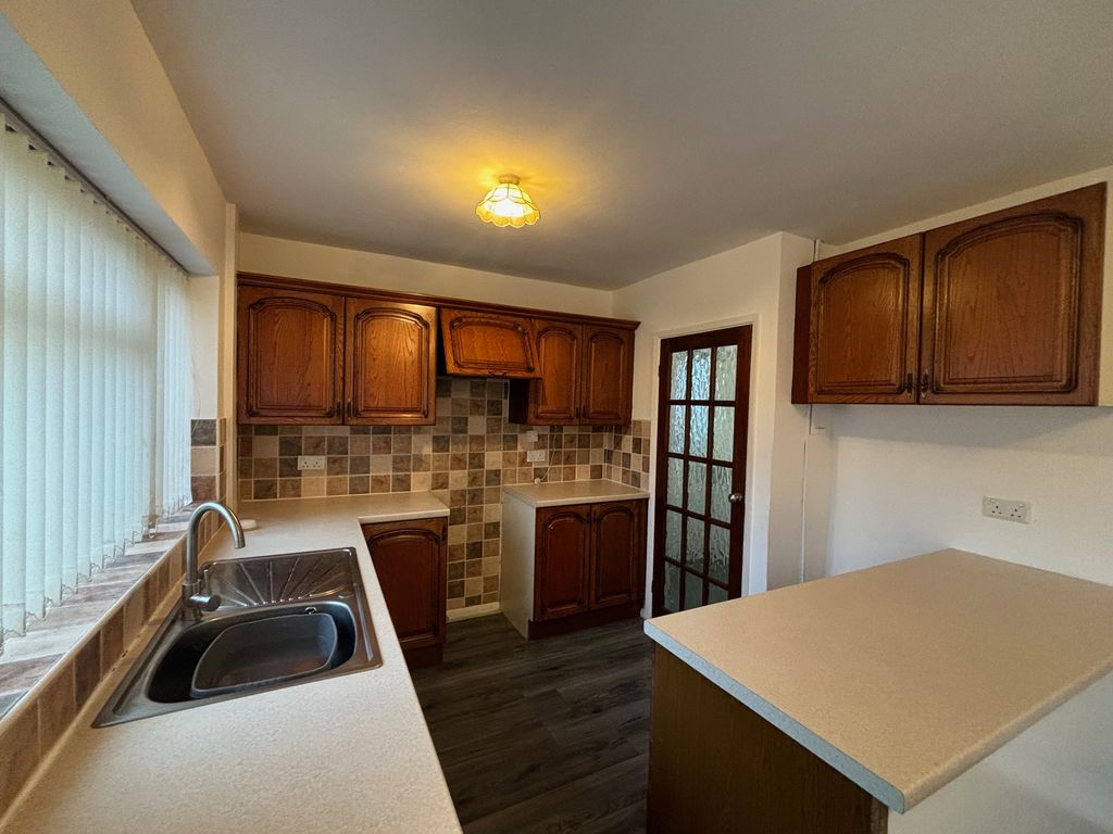 Property photo 2 of 9 Image