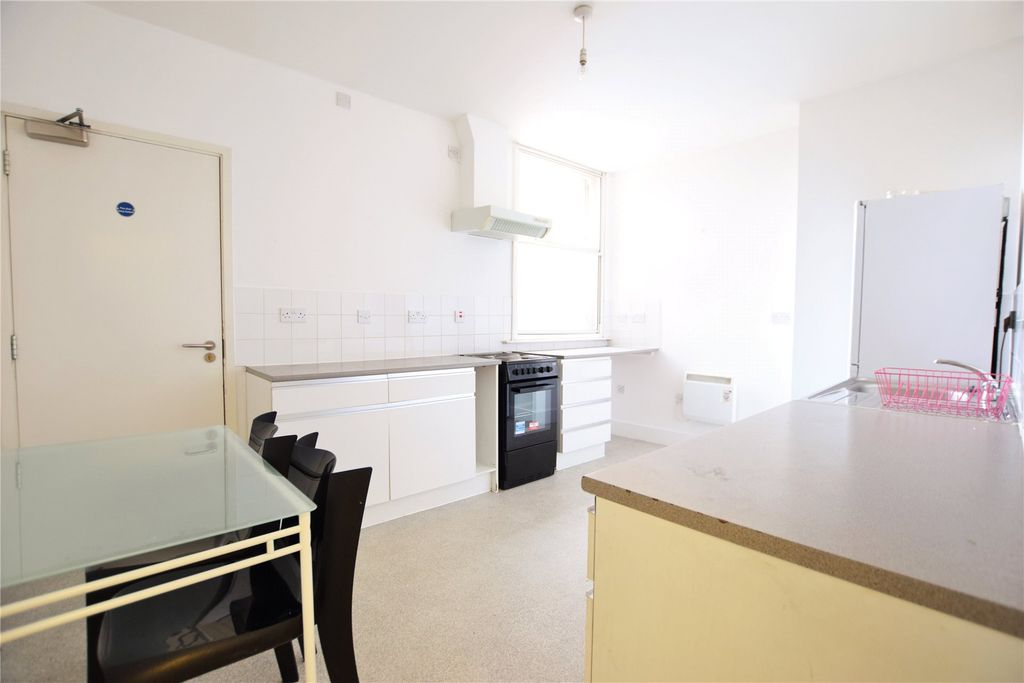 Property photo 3 of 5 Kitchen/Diner