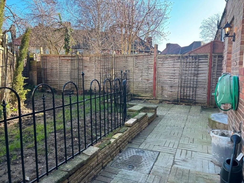 Property photo 2 of 2