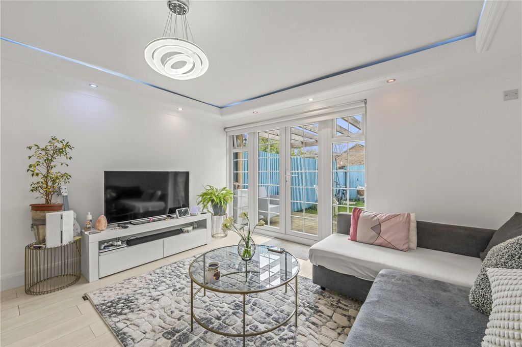 Property photo 1 of 18 Picture No. 08