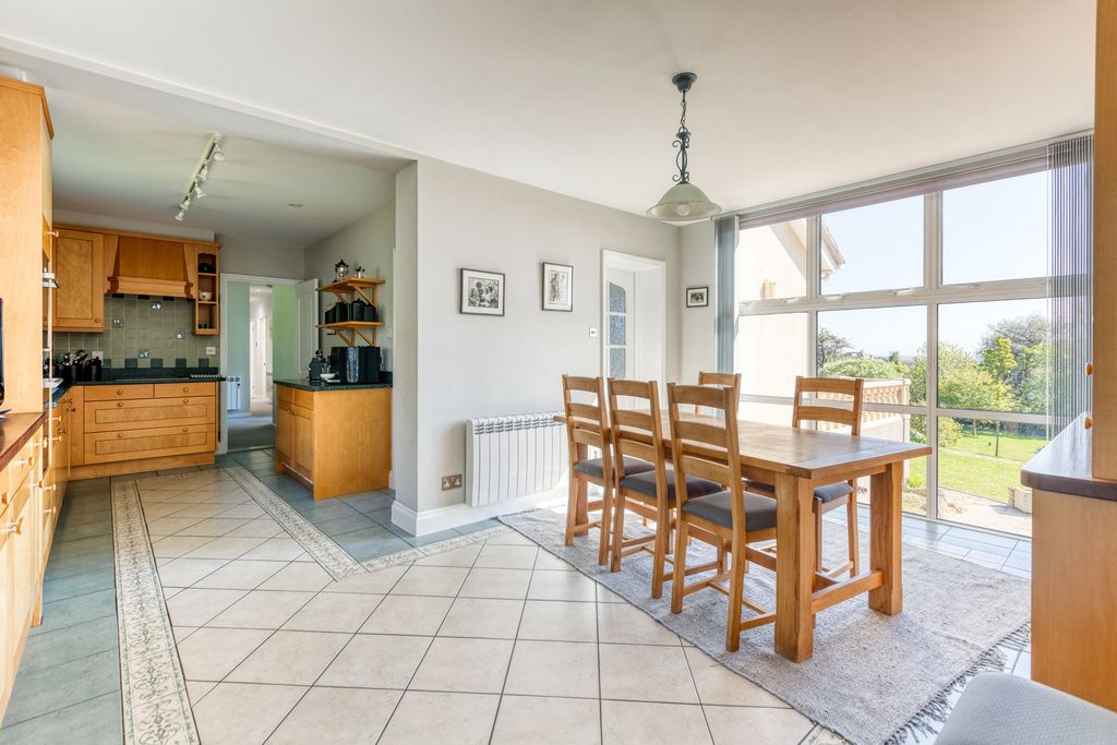 Additional image 9 of 4 bed detached house for saleMaison Du Cerisier, St Brelade JE3