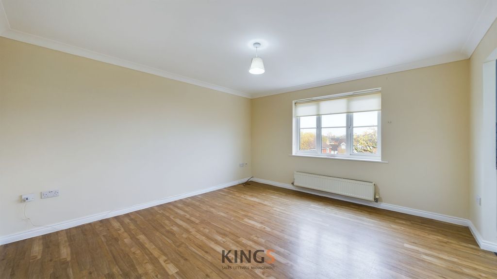 Property photo 2 of 8 Living Room