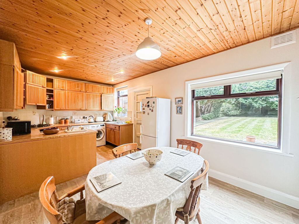 Property photo 2 of 20 Photo 13