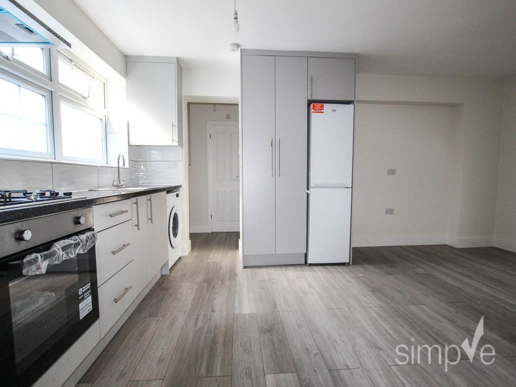 Property photo 3 of 13 Img_5262