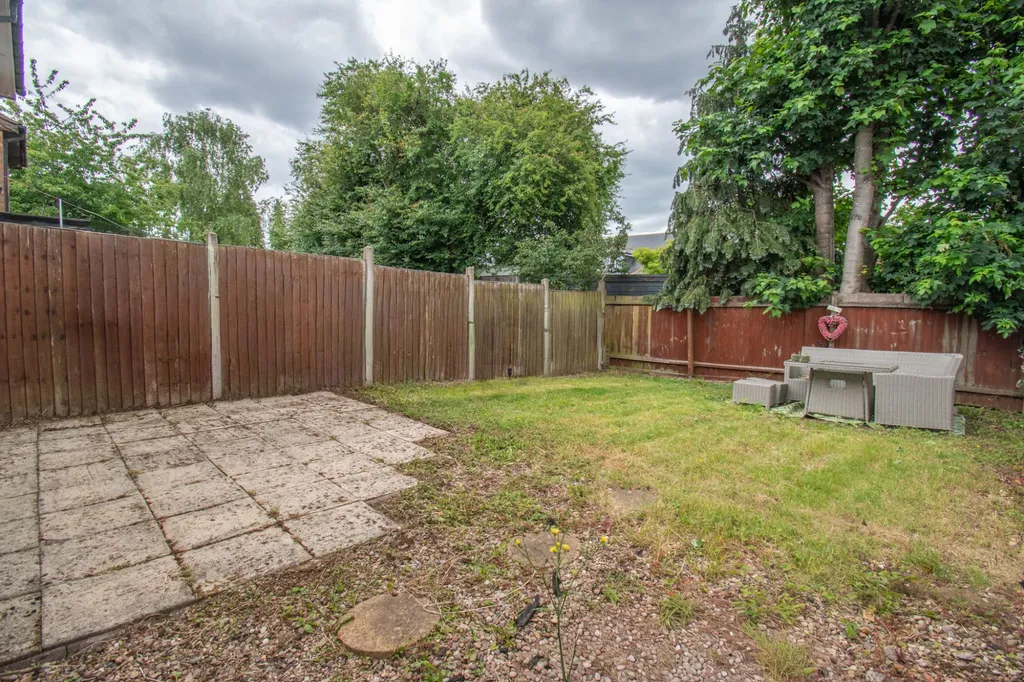 House in Charnwood, Thurmaston - More