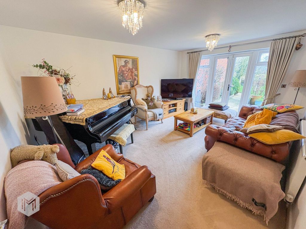 Property photo 3 of 30 Picture No. 32
