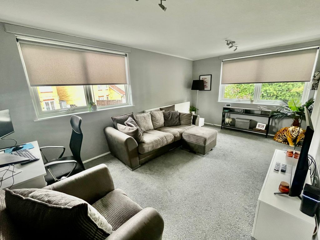 Property photo 2 of 13 Fullsizerender-6