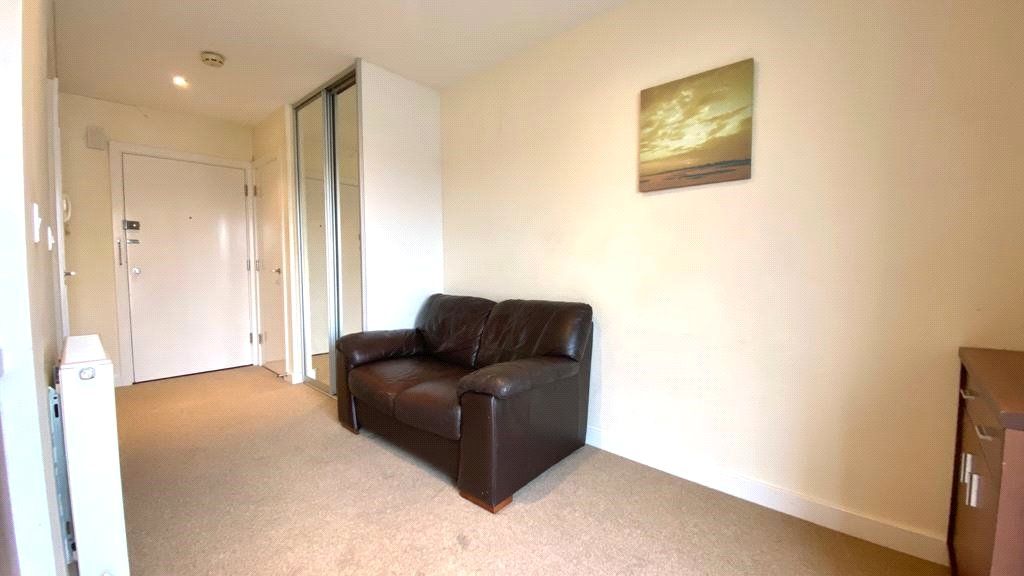 Property photo 3 of 7 Living Room