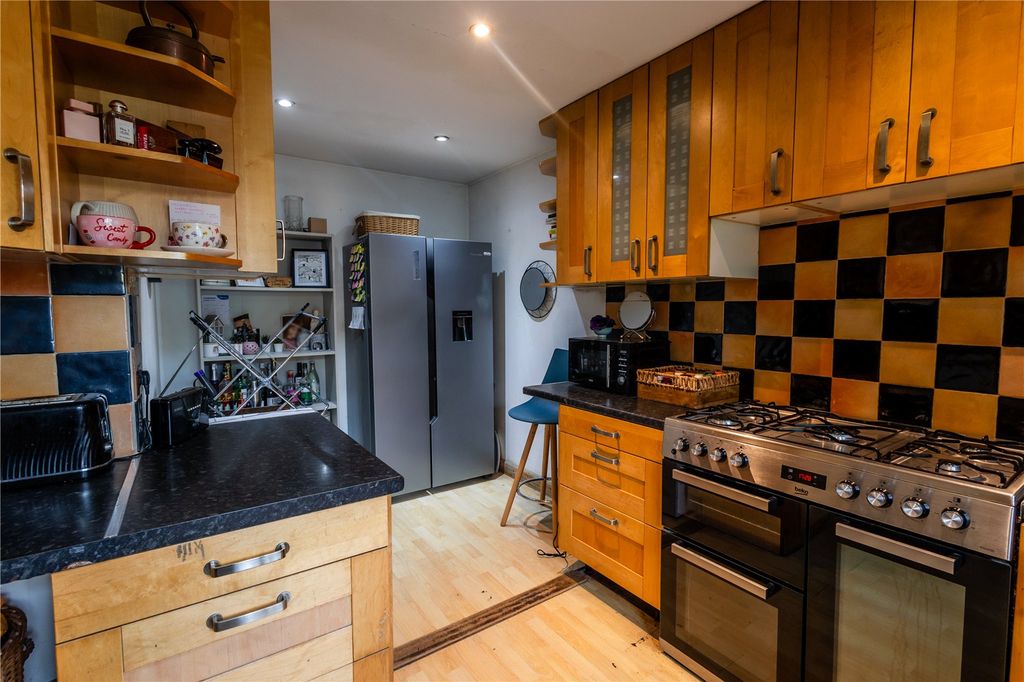 Property photo 3 of 31 Picture No. 38