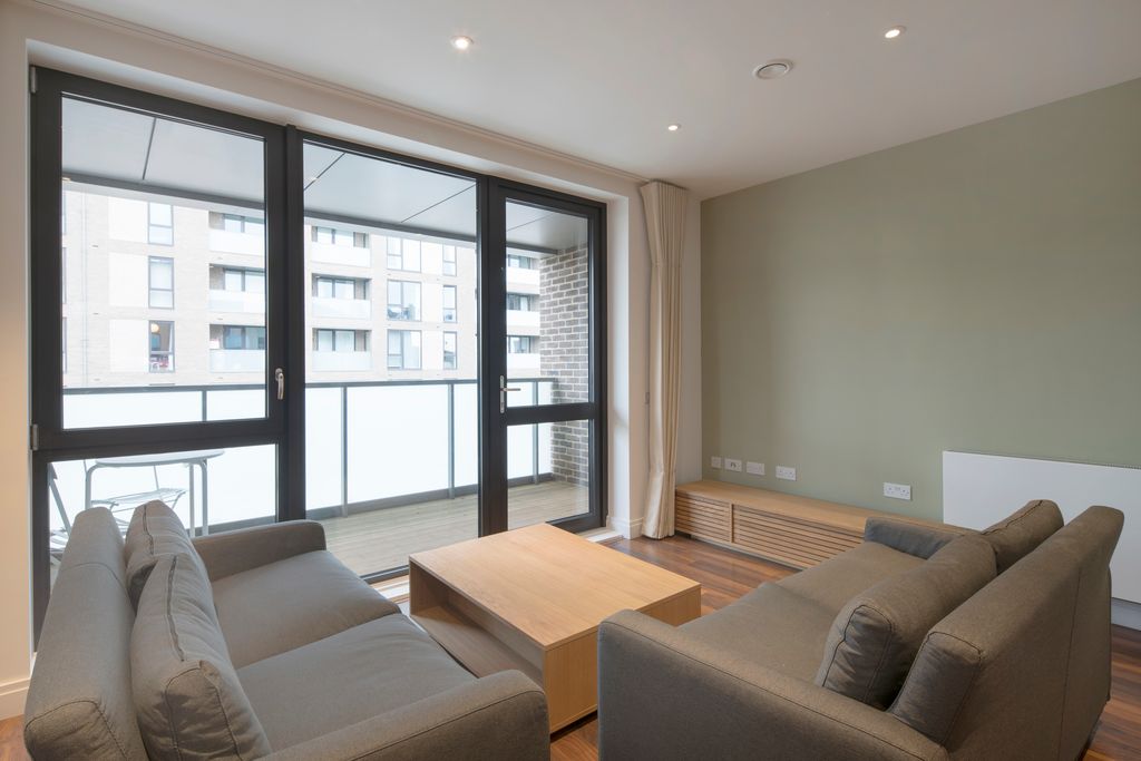 Property photo 3 of 13