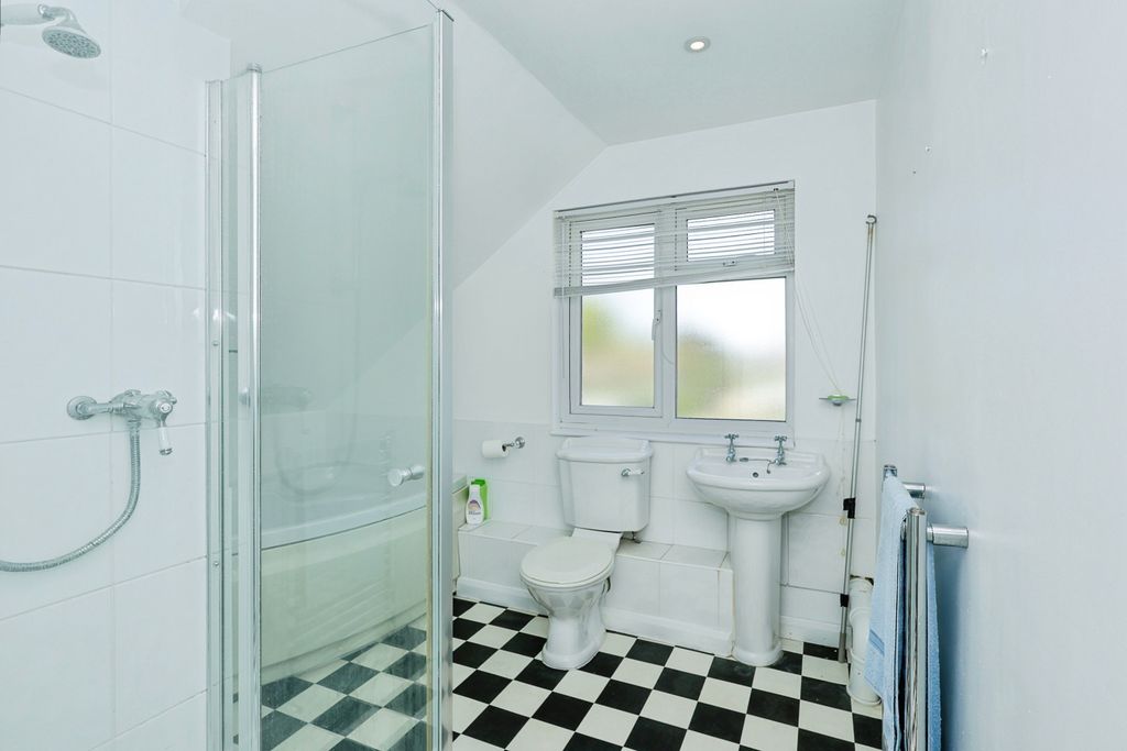 Additional image 16 of 4 bed detached house for saleSea Way, Bognor Regis PO22